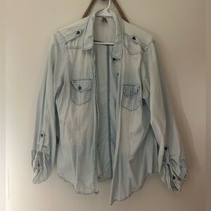 Vanity button up